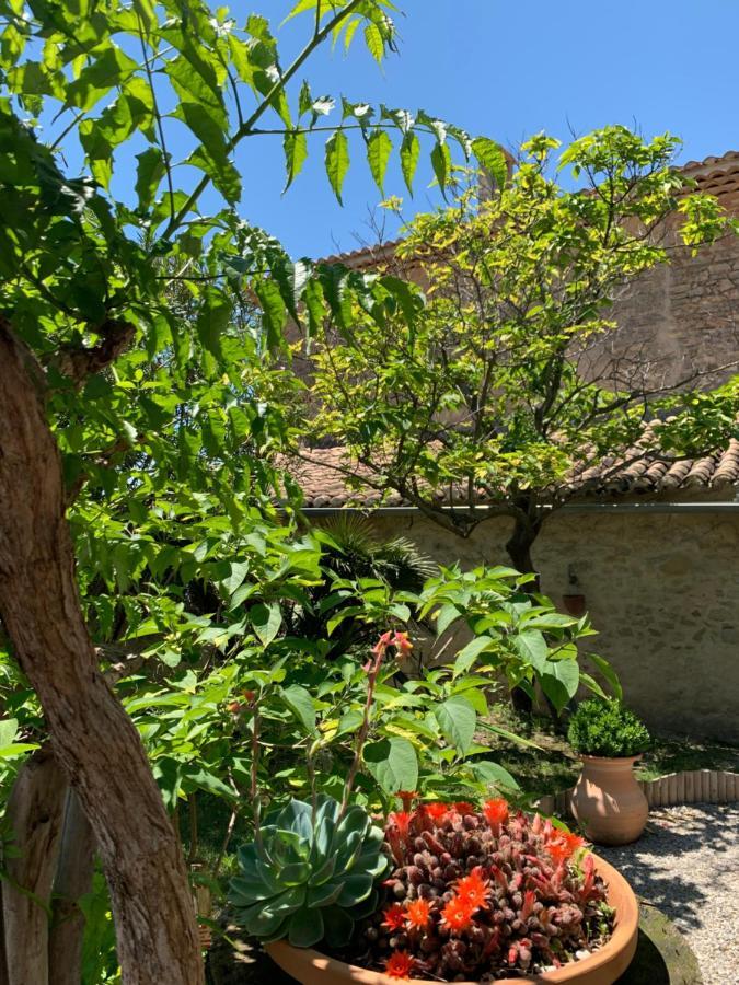 Domaine La Condamine Crillon Le Brave Hotel Exterior photo